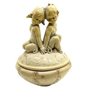 Depose Trinket Box Beige Cream Girl & Boy Cherub Decorative With Lid Vintage